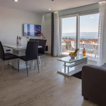The Seasons Apartman *