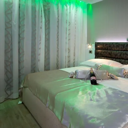 The Seasons Apartman *