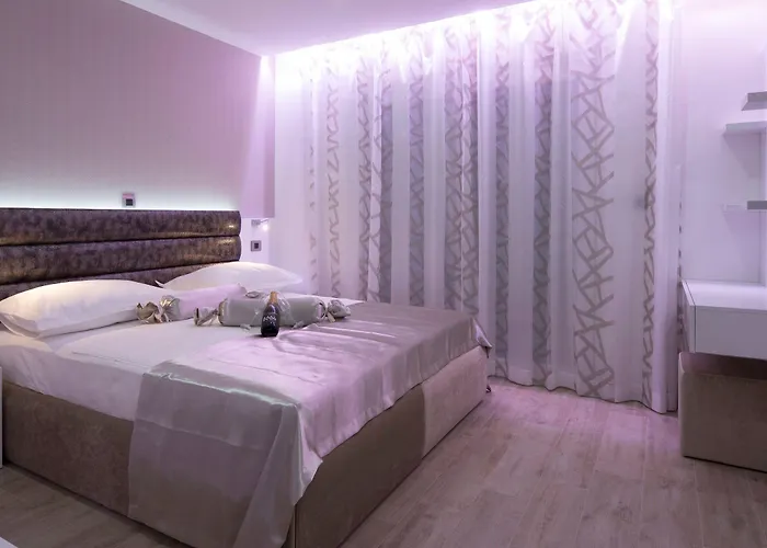 The Seasons شقة أوميس