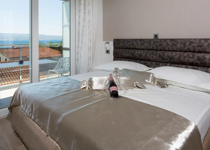 The Seasons * أوميس