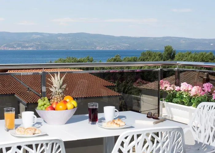 The Seasons * أوميس